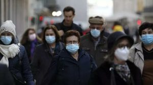 TÜSAD'dan Omicron uyarısı: Ek doz aşılar yapılmalı, maskeler asla çıkarılmamalı!